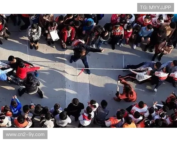 从足球踢出满天衣服的趣事谈一篇生动作文如何构思与写作技巧妙法