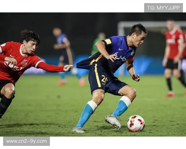 全国各地足球队冬训全面打响年轻球员崭露头角展现新赛季竞争活力 全国各地足球队冬训全面打响年轻球员崭露头角展现新赛季竞争活力